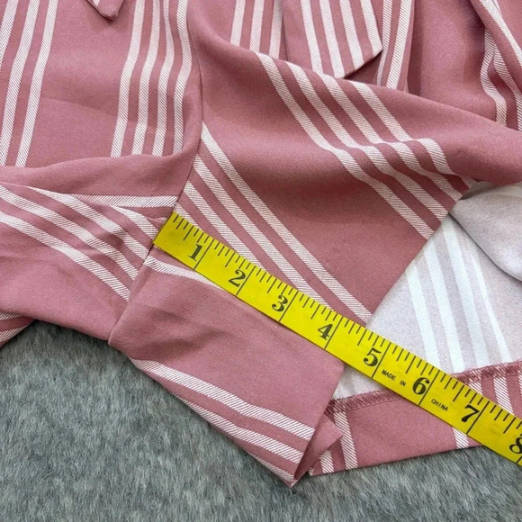 NWT Torrid 5” Stretch Crepe Mid-Rise Tie Front Shorts - Picture 11 of 11